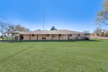 835 County Road 2730