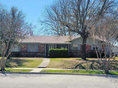3205 Parkside Drive