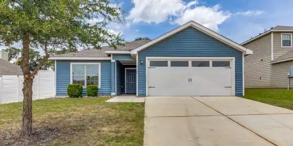 1305 Eagle Lake Drive