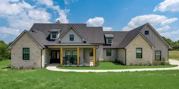 737 SE County Road 3122