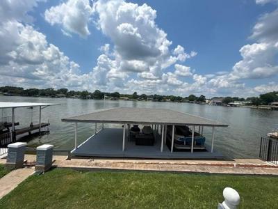 4016 Lands End Court