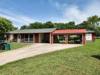 525 Shore Drive