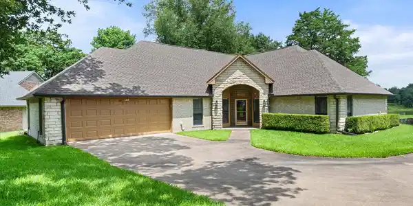 717 Grandview Drive