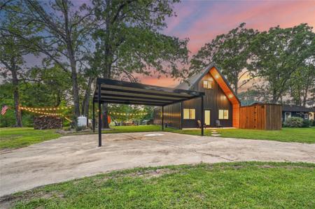 104 Greenwood Drive