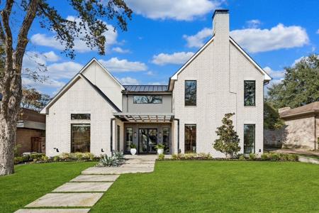 7719 Deer Trail Drive
