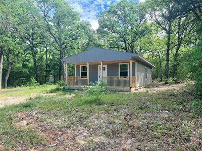 7137 Cayuga Drive