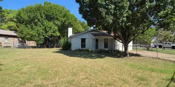 329 Walnut Avenue