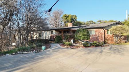 2801 Glen Rose Highway