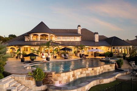 916 Cedar Shores Drive