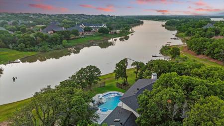772 Lakewood Court