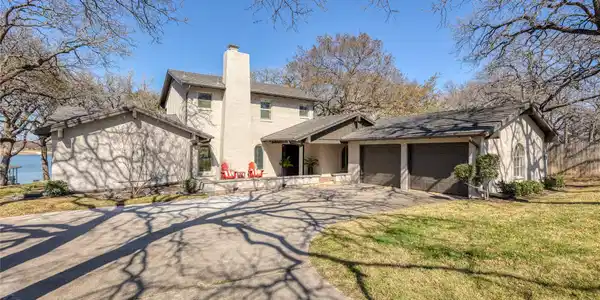 400 Driftwood Court