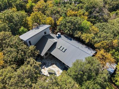 20 Horseshoe Drive