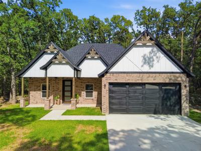 216 E Beachwood Loop