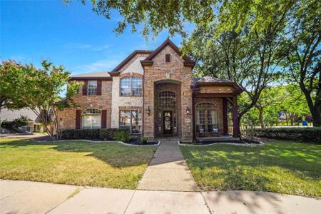 2609 Brittany Drive