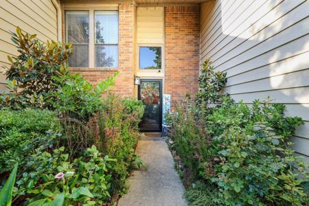 130 Summer Place Circle