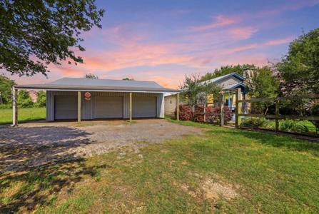 702 Noonday Road