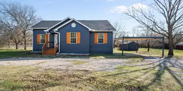 814 SE County Road 3048F