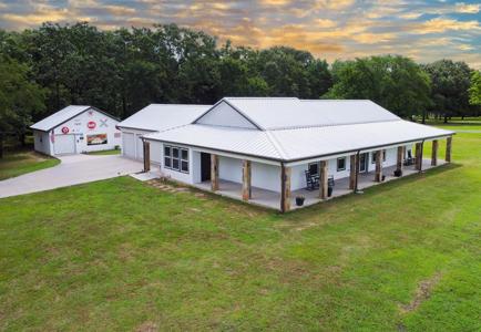 632 County Road 1952