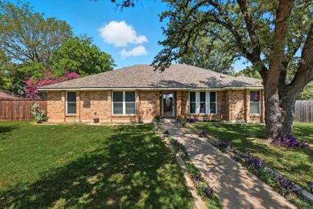 6 Ridge Drive