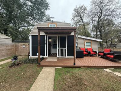7122 Blackhawk Drive