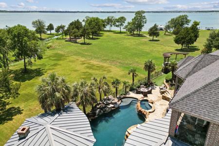 1150 Crestcove Drive