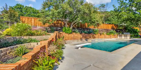7516 Lochwood Court