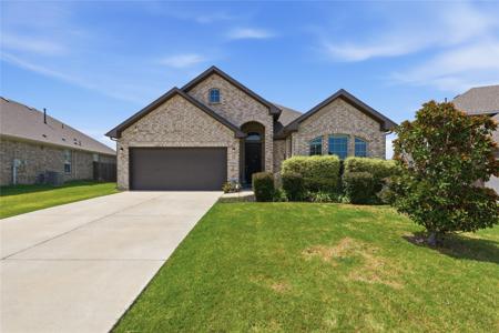 1504 Ravenswood Lane