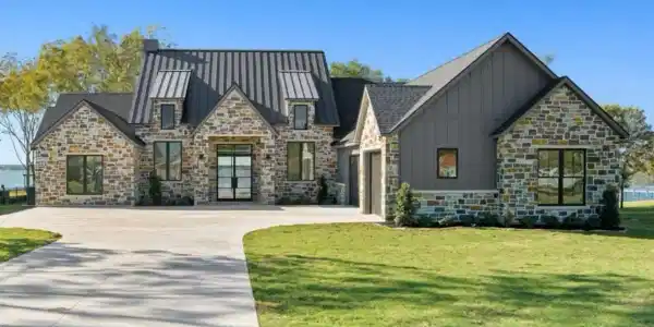 1194 The Shores Drive