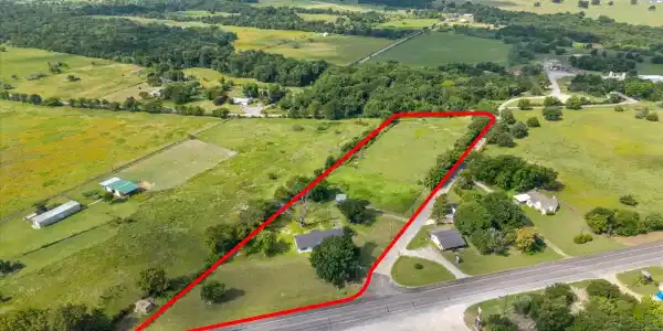 101 SE County Road 2240