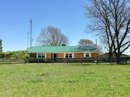 2774 N FM 1743