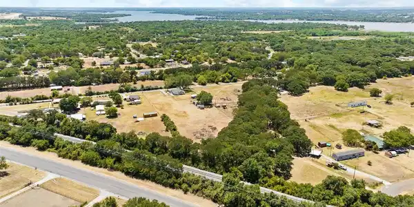208 County Rd 4854
