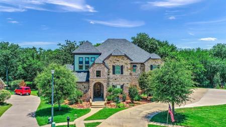 1011 Hannah Circle