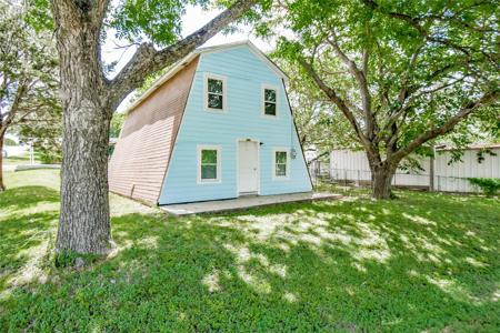 1701 Smokehouse Road