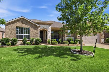 2554 Luna Vista Lane