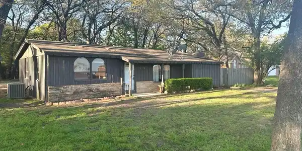 1108 Dunaway Lane