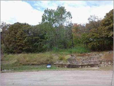 2303 Oak Bluff Drive