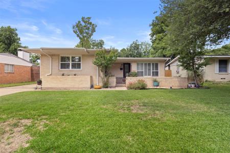 10209 Solta Drive