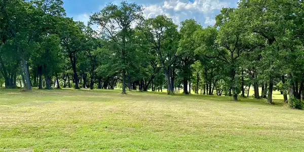 Lot 19 Lot 19 Paradise Dr.