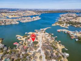1302 Comanche Cove Court