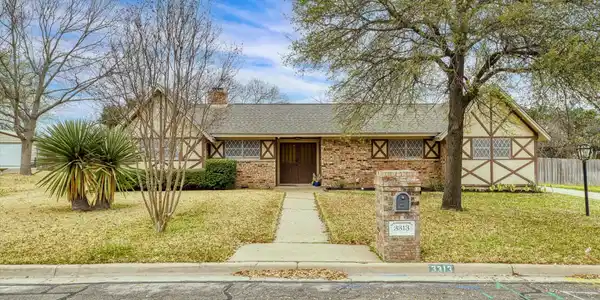 3313 Cliffdale Drive