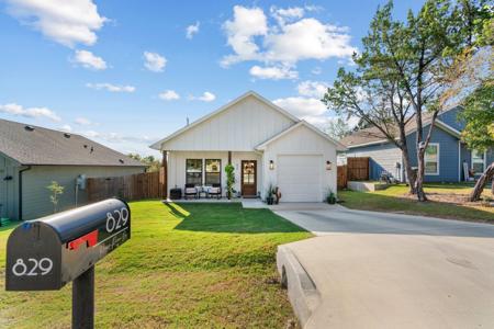 829 N Pecos River Drive