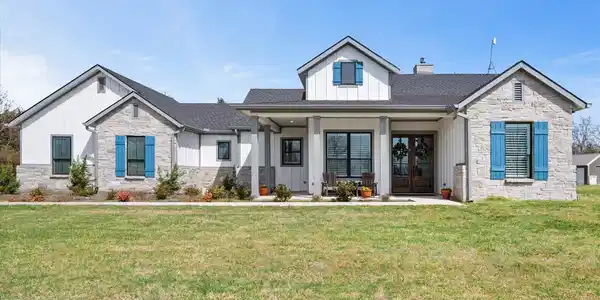 3245 Francisco Bay Drive