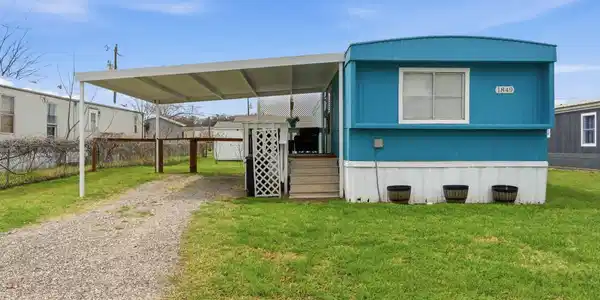 1849 Coral Road