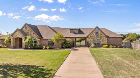 2313 E Emerald Bend Court