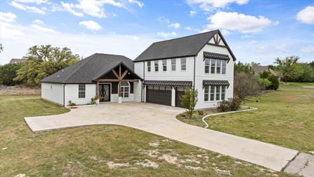 2902 Davis Road