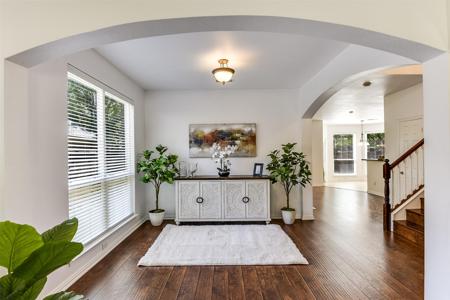6807 Lagoon Drive