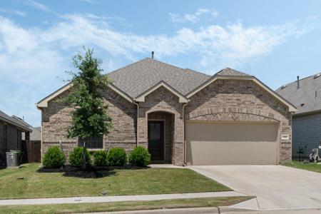 1701 Lake Grove Drive