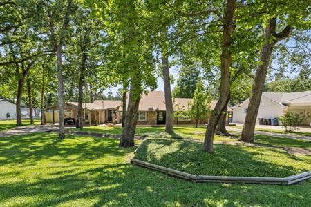 17 Bayside Drive