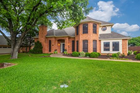 75 Remington Drive W