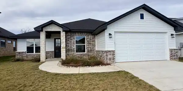 5409 Black Horse Court